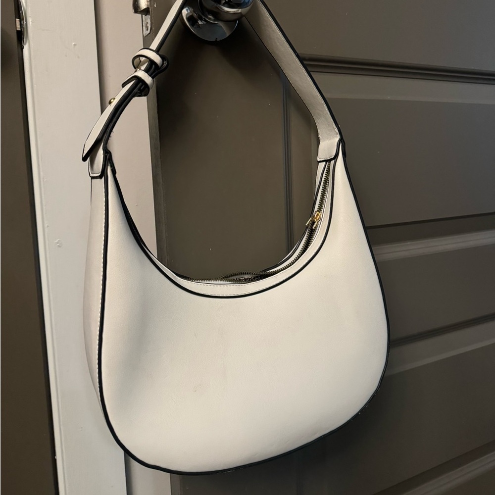 White/Black thick hobo purse
